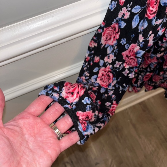 FADED GLORY Women’s Floral Lace Black Pink Blue Flowy Office Career Top - XL - Picture 5 of 7